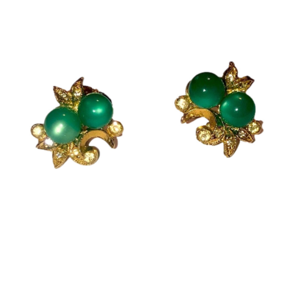 VTG Coro Green Lucite Gold Tone Screw Clip On Earrings .6”